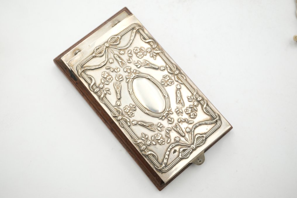 小雕像 - Notepad Holder - .833 銀 #1.0