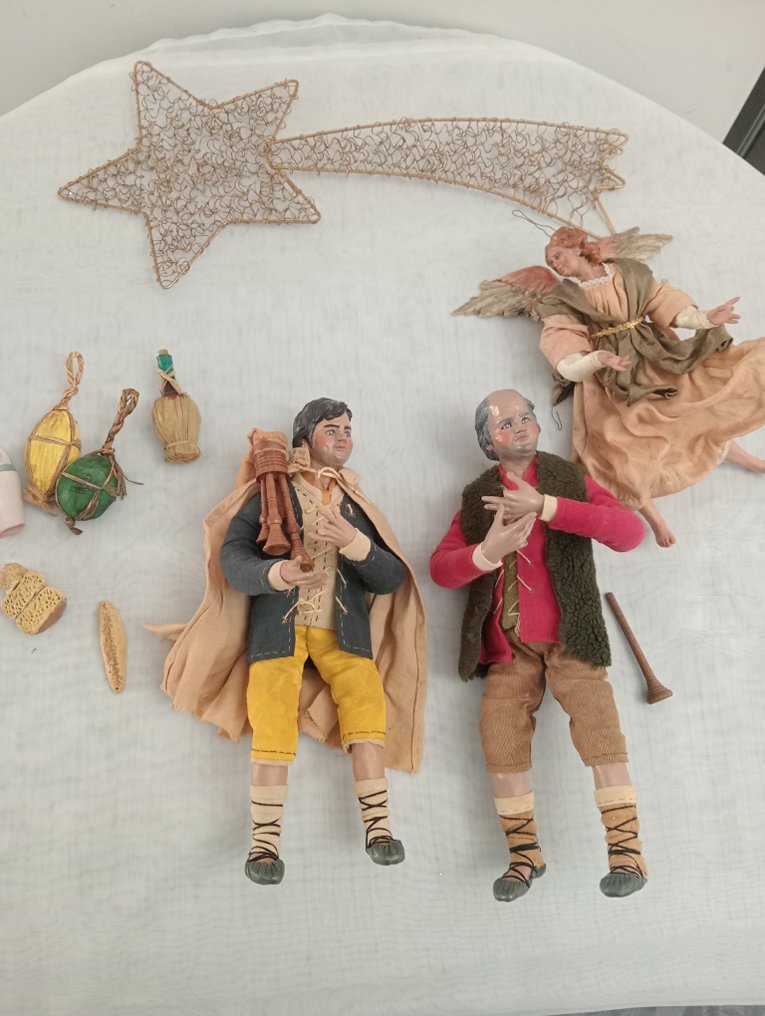 Julekrybbe (12) - Steingods, Tekstil - Scenario av presepe #1.0