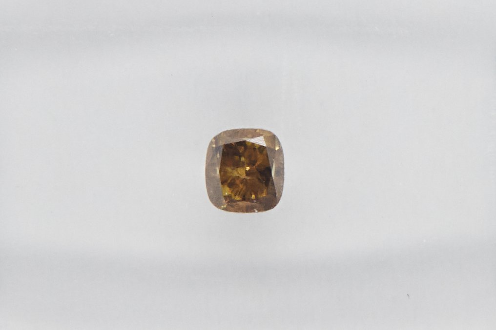 No reserve price - 1 pcs Diamond  (Natural)  - 0.31 ct - Cushion - I1 - International Gemological Institute (IGI) #1.0