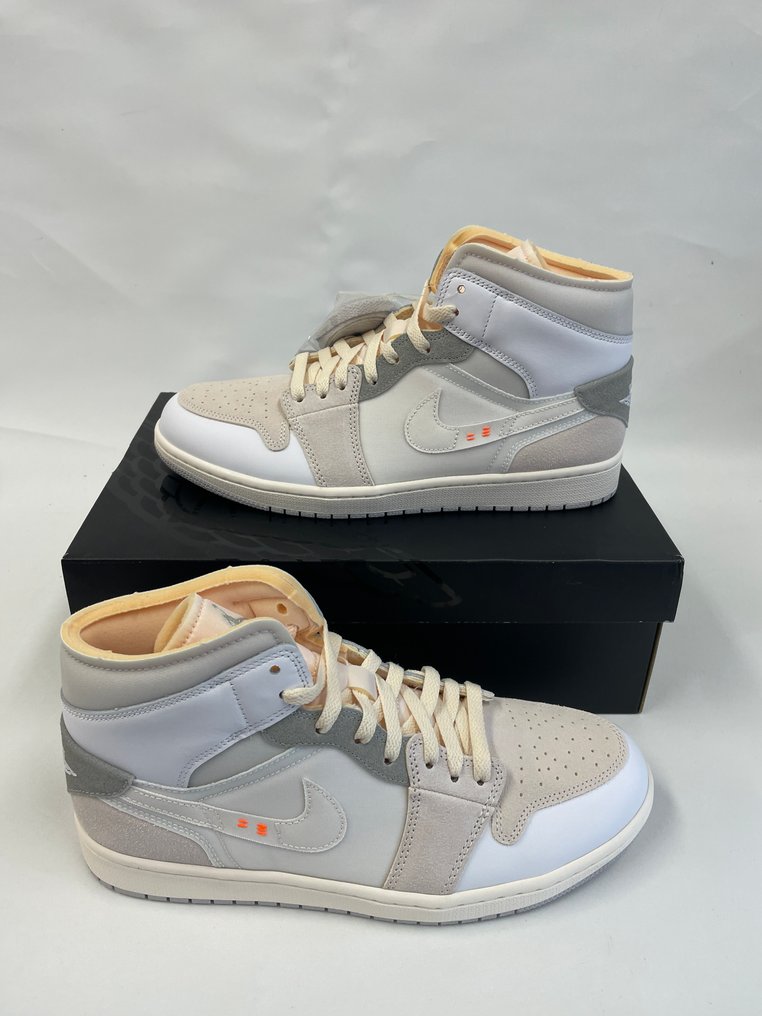 Nike - Air Jordan 1 Mid - Sneakers - Size: EU 44.5 #1.0