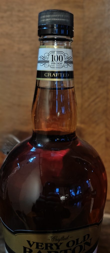 Very Old Barton 100 Proof + Evan Williams 2014 Single Barrel Vintage 86.6 Proof b. 2022 - 70cl, 750ml - 2 bottles #2.1