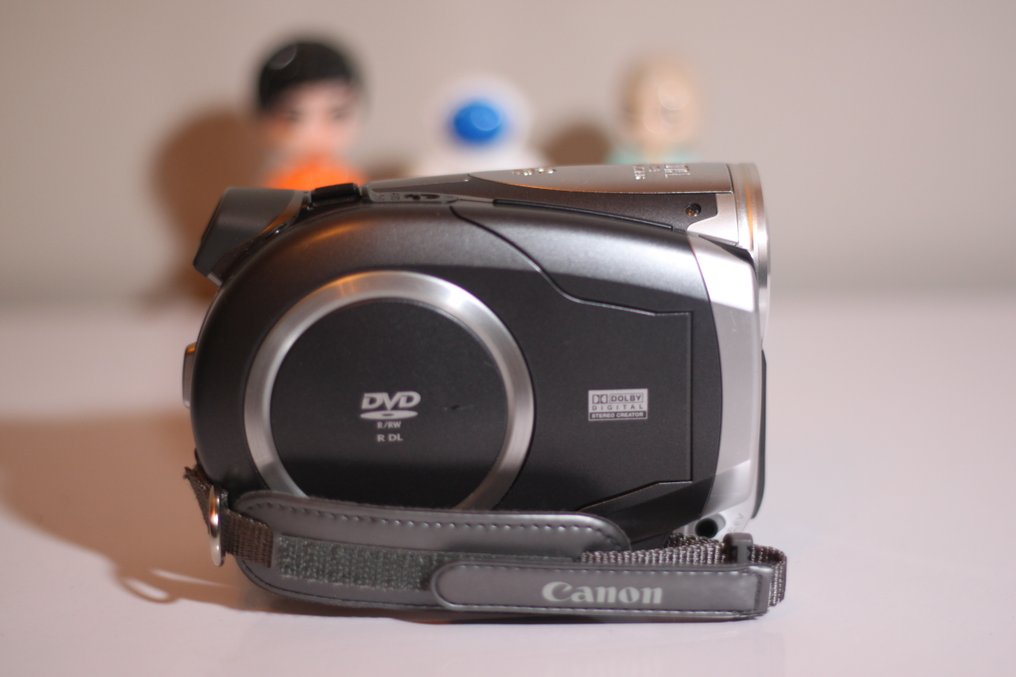 Canon DC50 DVD video camcorder #2.1