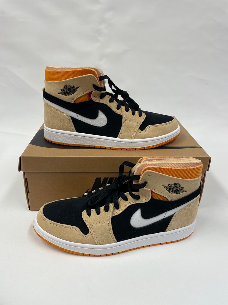 Nike - Air Jordan 1 High, Zoom Air CMFT Pumpkin Spice - Sneakers - Size: EU 44 #1.0