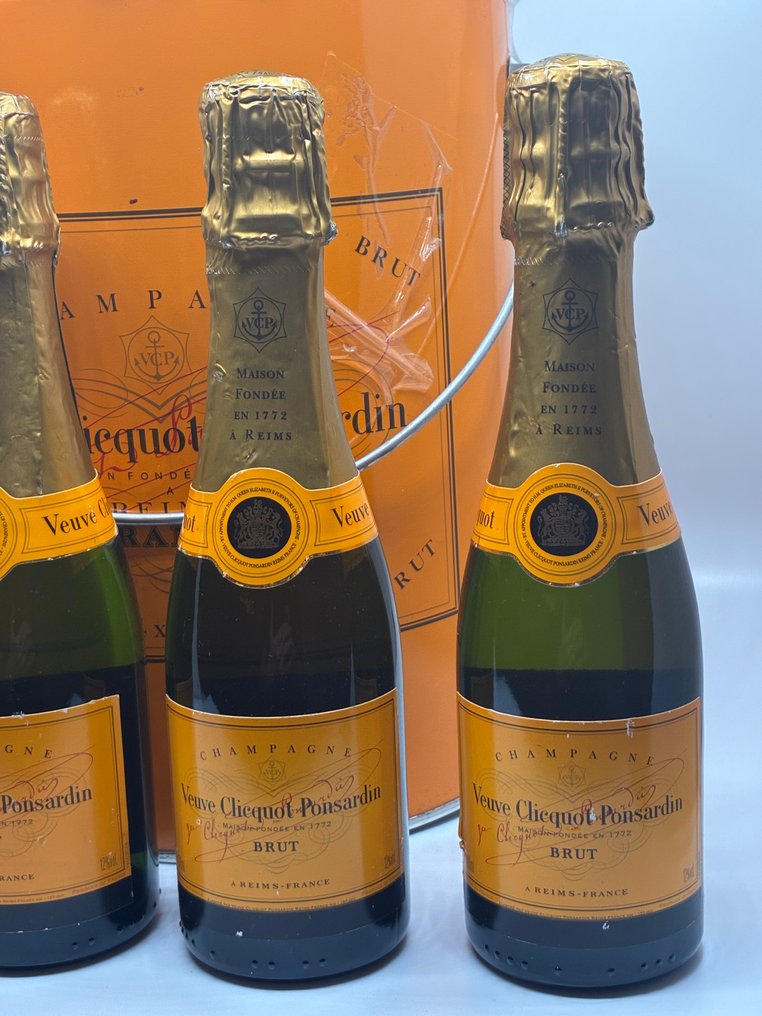 Veuve Clicquot, Veuve Clicquot Ponsardin Brut - Σαμπάνια Brut - 4 Quarter Bottles (0.2L) #2.1