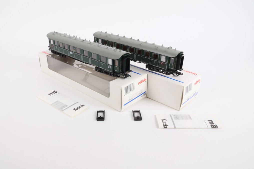 Märklin H0 - 41351/-361 - Model train passenger carriage (2) - Two passenger carriages and baggage carriage. - K.Bay.Sts.B #2.1