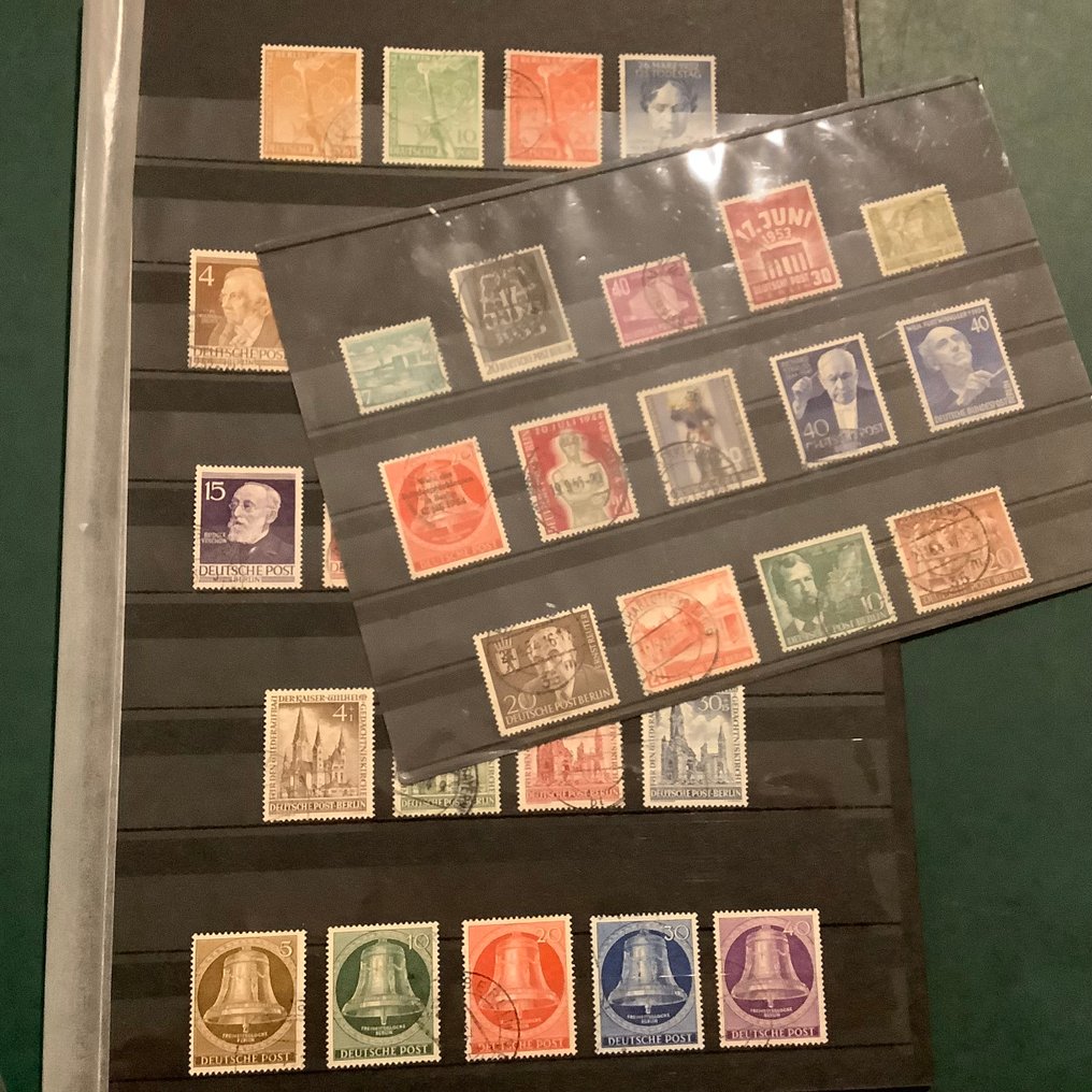 Βερολίνο 1952/1954 - 3 σχεδόν πλήρεις ετήσιες συλλογές (U) - Michel 87/111 en 114/125 #1.0