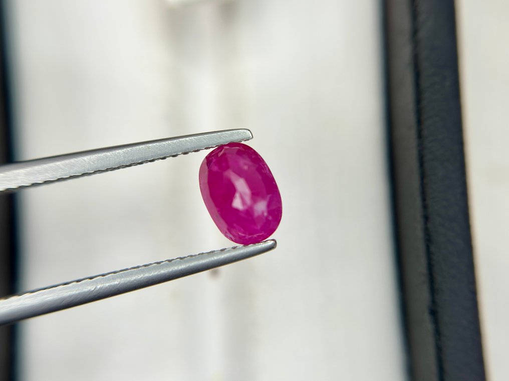 No Reserve Price - 1 pcs Pink, Red Ruby - 1.74 ct - International Colored Gemstone Association (ICA GemLab) - RARE NO HEAT RUBY #3.2