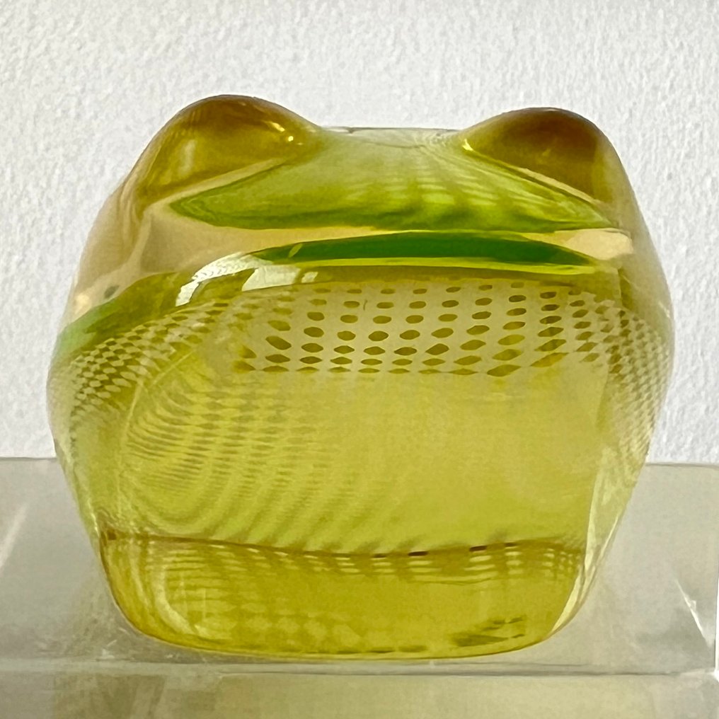 Abraham Palatnik (1928-2020) - Paperweight - Yellow Mint Green Frog with Spots - Resin/Polyester, Lucite #4.3