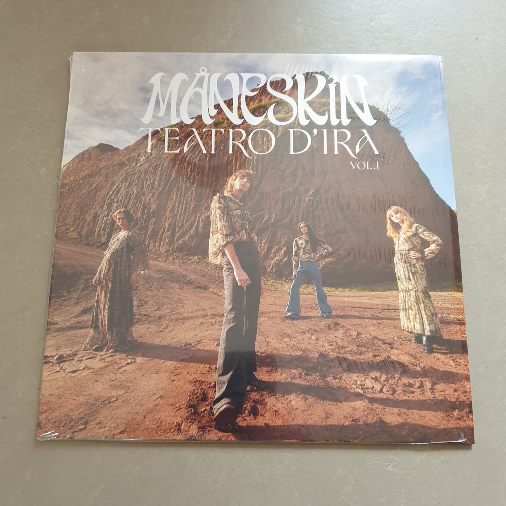 Måneskin - Teatro D'ira album /Mammamia 12" maxi single - Titoli vari - Album LP (più oggetti) - Picture disc, Vinile colorato - 2021 #1.0