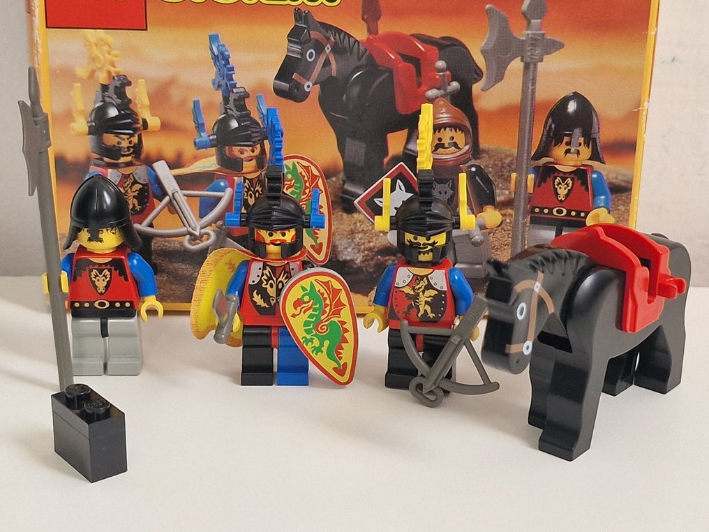 LEGO Set - 6105 - Castle - Lego vintage set System Castle 6105 Medieval Knights, with box #1.0