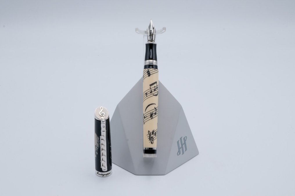 Montegrappa - Pyotr Ilyich Tchaikovsky – Swan Lake (2018) – Prototype - Fountain pen #2.1