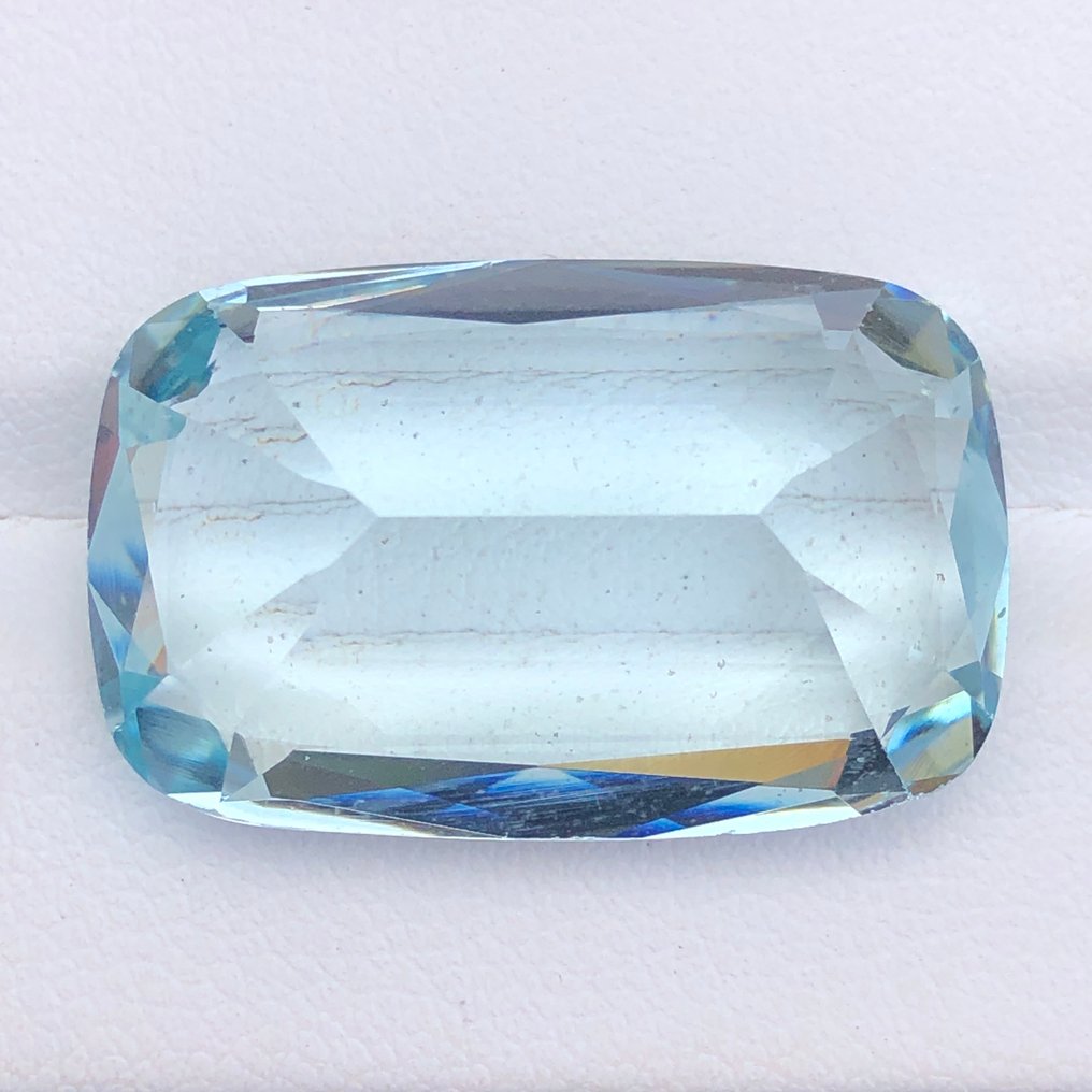 1 pcs  Πράσινο, Μπλε Ακουαμαρίνης  - 28.09 ct - International Gemological Institute (IGI) #3.2