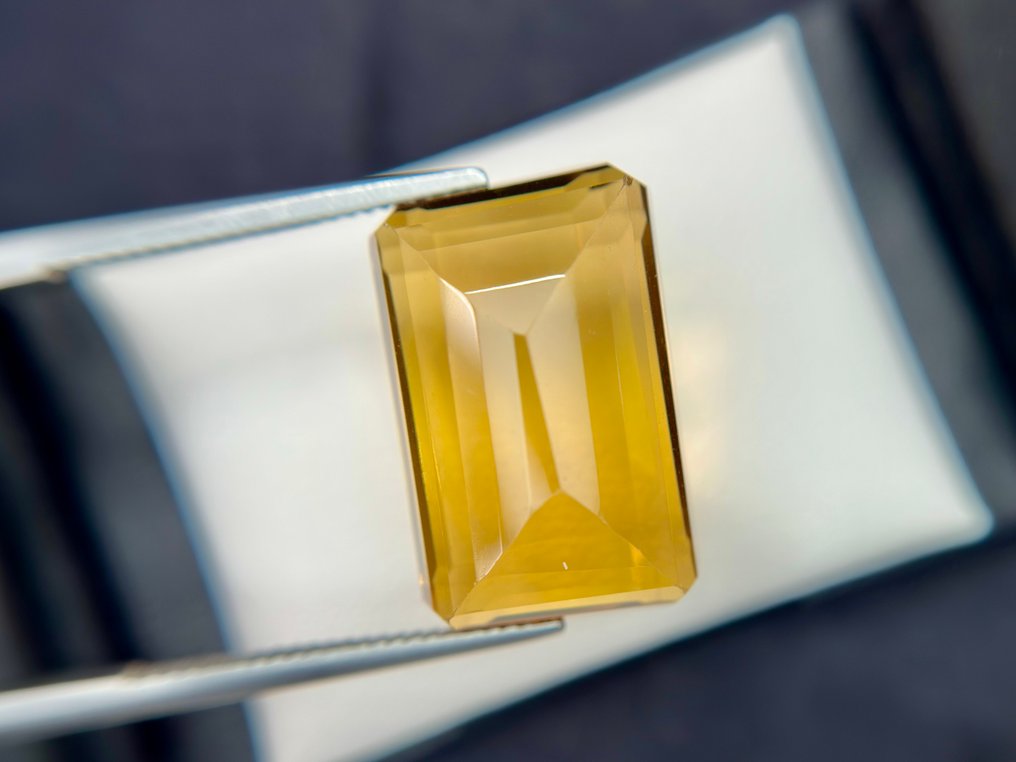 没有保留价 - 1 pcs 黄色 黄水晶 - 25.46 ct - 国际有色宝石协会(ICA GemLab) - 令人惊叹的独特黄水晶 #4.3