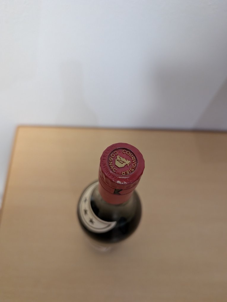Courvoisier - 3 Stars - b. 1950s - n/a (70cl-75cl) #3.2