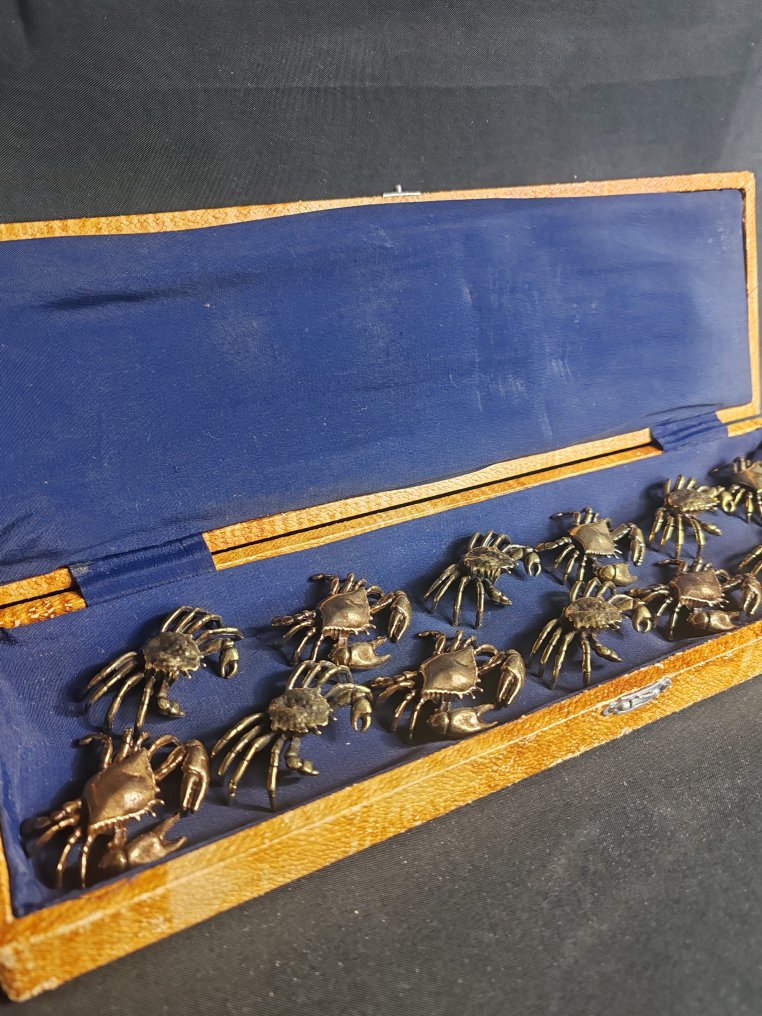 Θήκη μαχαιριών (12) - Μέταλλο #1.0