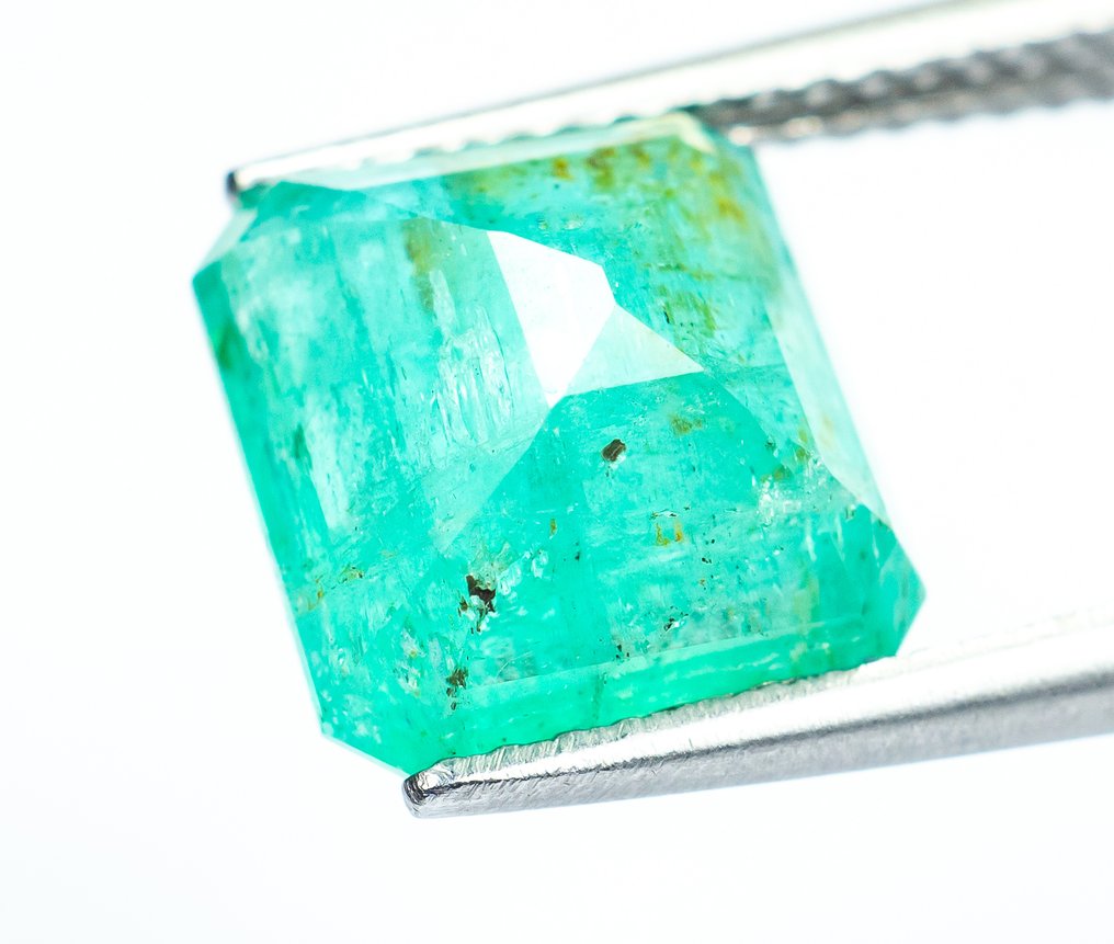 No reserve price Emerald  - 3.92 ct - Bellerophon Gemlab - Bluish Green (Nigeria) #3.2