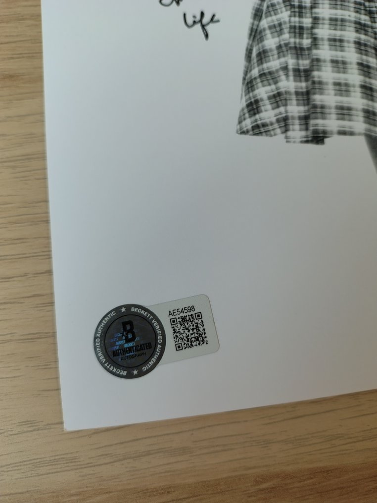 Dolores Hart - Signed in person w/ Beckett Holo COA #3.2