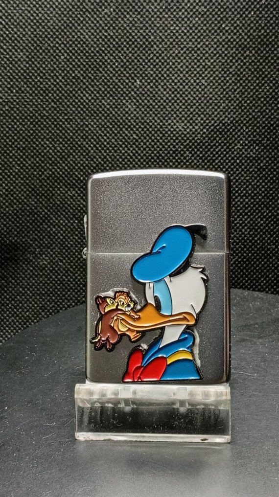 Zippo White Frost - Donald Duck - Zonder Minimumprijs - Zakaansteker - Messing, Staal #1.0
