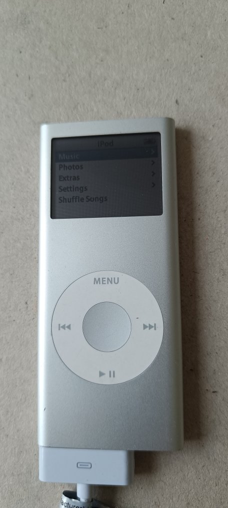 Apple - Apple iPod Nano A1199, 2nd Generation, 2GB iPod #1.0