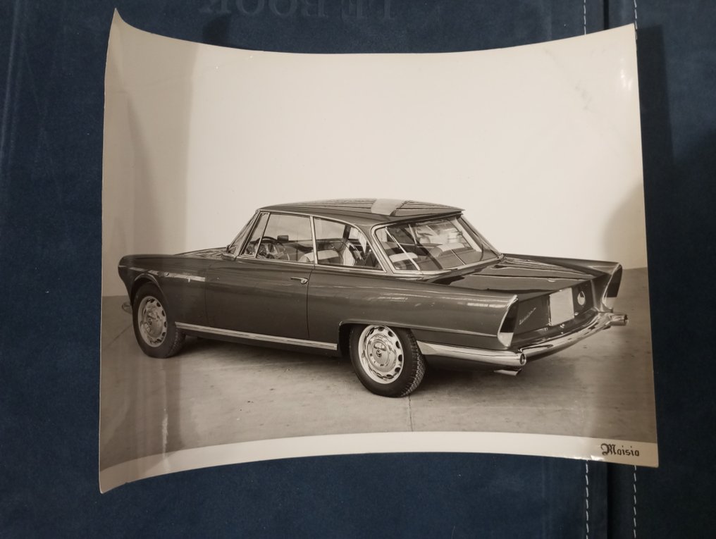 照片 - alfa romeo 2000 granluce bertone prototipo #2.1