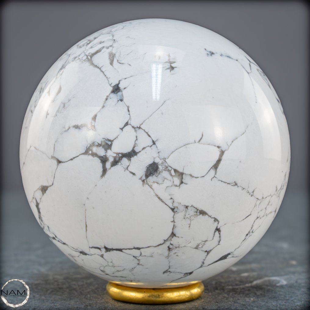 Σπάνια φυσική σφαίρα Howlith από τον Καναδά. Αριστούργημα της φύσης.- 626.39 g #1.0