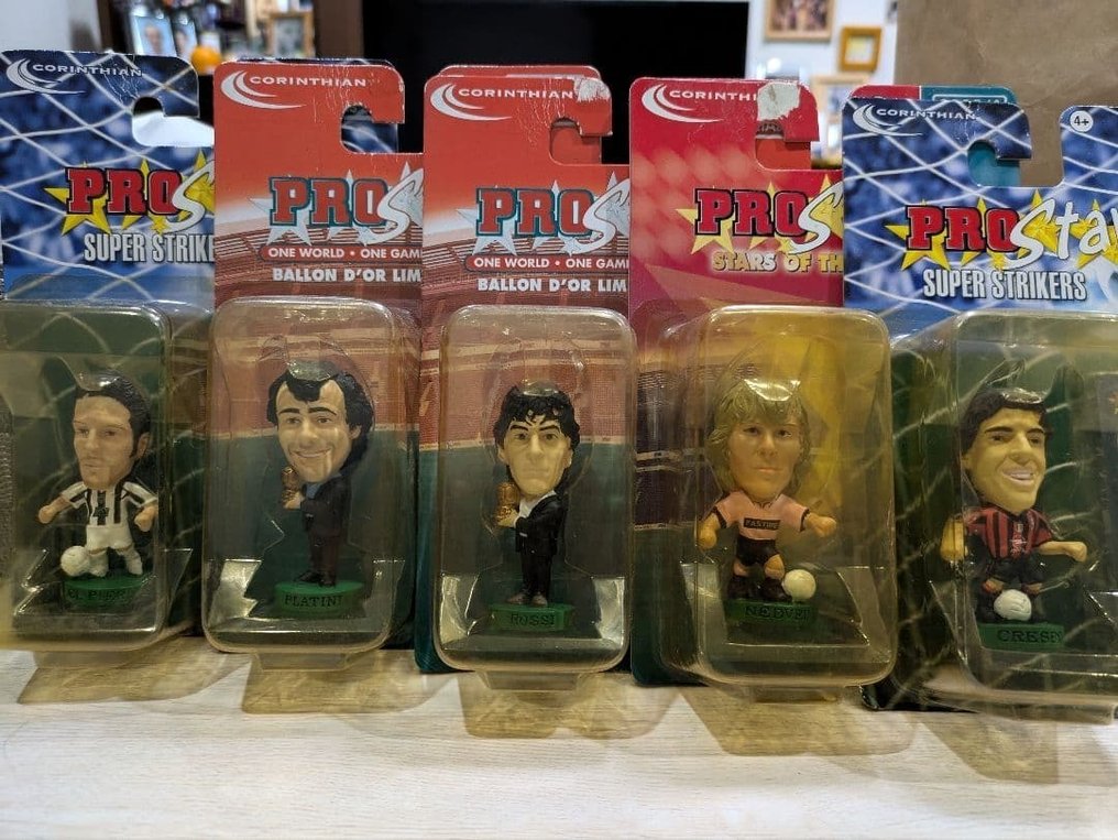 Corinthian Pro Stars - Αγαλματίδιο - Soccer Player Figure Set – Limited Edition (Alessandro Del Piero, Michel Platini, and Others) (5) - Πλαστικό #1.0