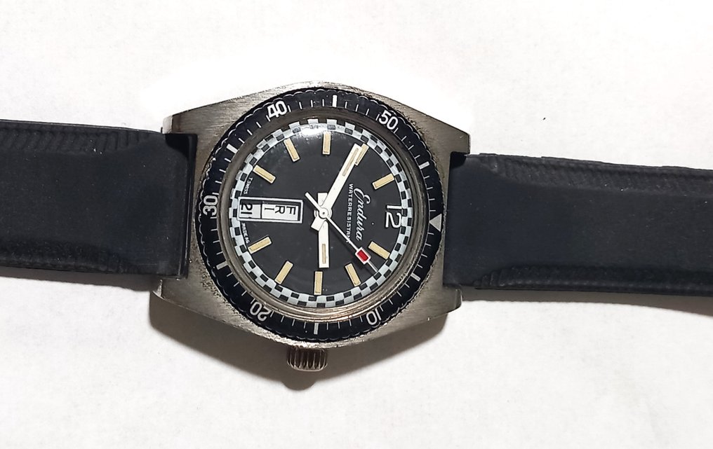 Endura - DIVER - Zonder Minimumprijs - Heren - 1960-1969 #1.0