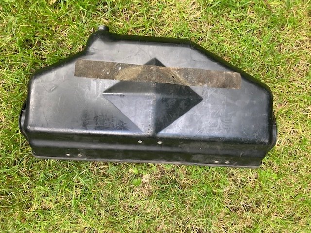 Pieza de coche (1) - Porsche - Porsche 911 G-Model/912 Fresh Air Inlet Box - 1980-1990 #1.0