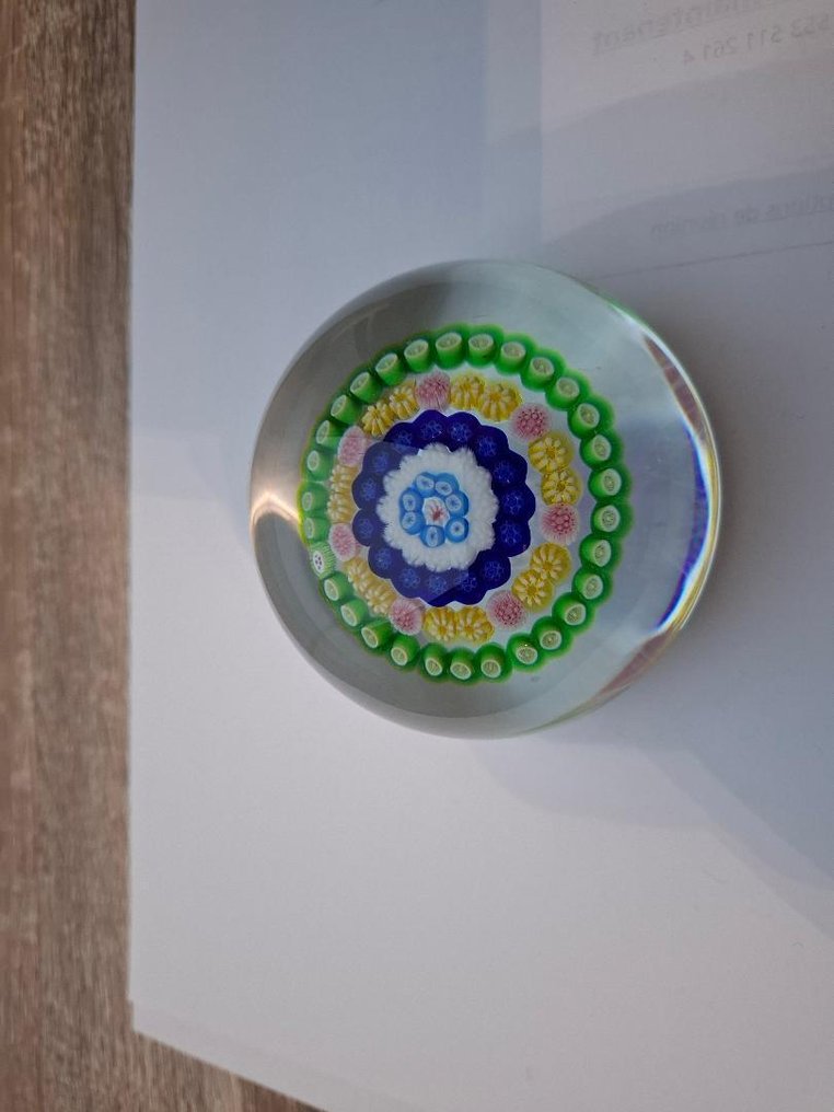 B - Papirvekt - Krystall #3.2