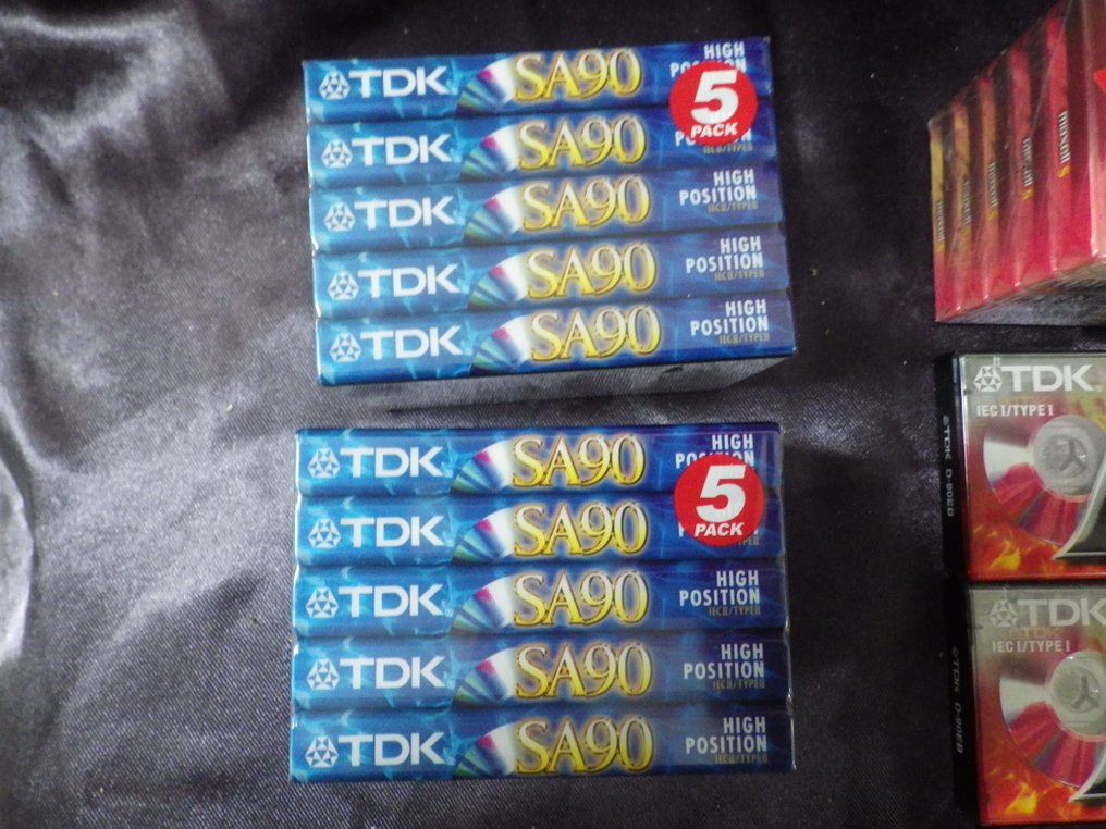 Cassettes vierges (scellées) - TDK x17 / Mawell x5 - Musicassetta - 1990 #2.1