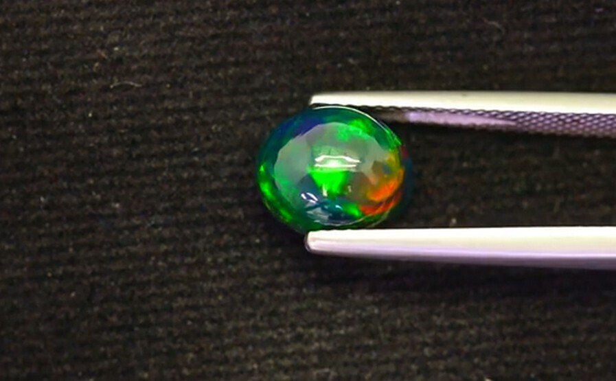 2,14 καράτια, 1 εκ.! Μεγάλος, εξαιρετικός Welo Opal (καπνιστός) από την Αιθιοπία, μαγευτικό Rainbow Καμπουσόν- 0.43 g #1.0