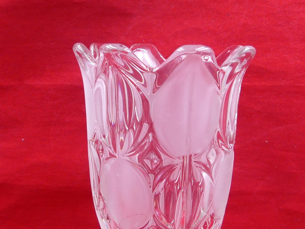 Vase  - Crystal #1.0