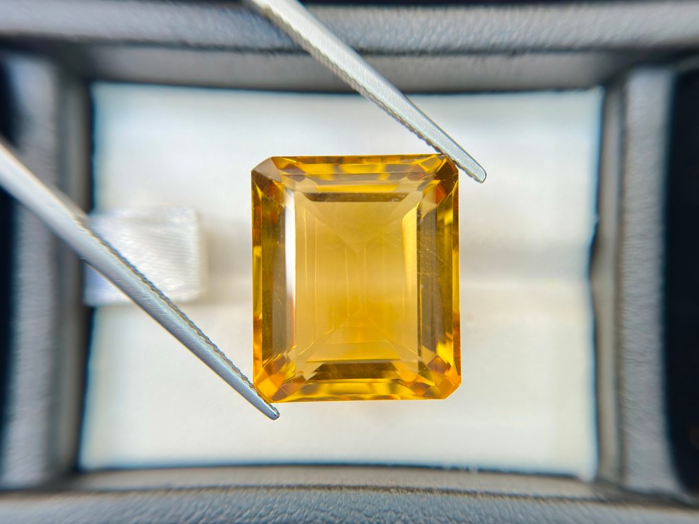 Fără preț de rezervă - 1 pcs Galben, Portocaliu Citrin - 27.11 ct - Asociația internațională de pietre prețioase colorate (ICA GemLab) - Citrina uimitoare și unică. #1.0