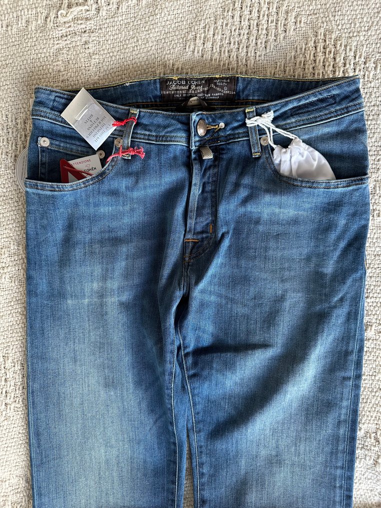 Jacob Cohen - New with tag - No Reserve price - Size 32 - Jeans - New with tags #3.2