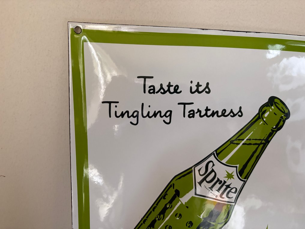 Sprite. Taste its Tingling Tartness. 6 Pack. - Piatto piano (2) - Smalto #4.3