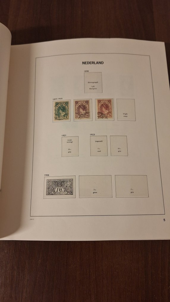 Netherlands 1852/1999 - 2 Luxe Davo Albums in the Netherlands, from 1980 onwards, almost complete and in mint condition. - NVPH #2.1