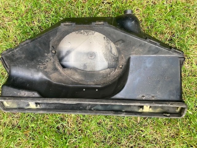Pieza de coche (1) - Porsche - Porsche 911 G-Model/912 Fresh Air Inlet Box - 1980-1990 #1.0
