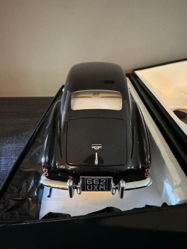 Minichamps 1:18 - Modellino di auto - Bentley R-Type Continental 1954 #3.2