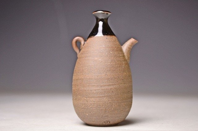 倒水容器——由陶器与影子塑造的静止之美 - 陶瓷 - Shurei Miura 三浦硃鈴 (b.1942) - 日本 - 昭和年代(1926-1989) #2.1
