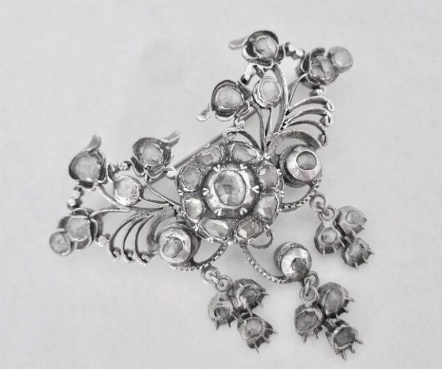 Sans Prix de Réserve - Broche Argent #3.2