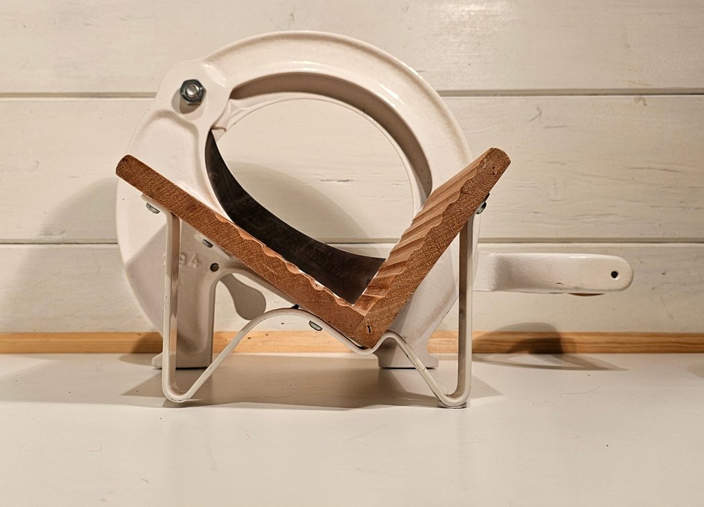 Raadvad - Ove Larsen - Bread slicer - Wood #3.2