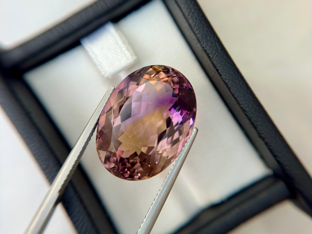 χωρίς τιμή ασφαλείας - 1 pcs Μωβ, Κίτρινο Αμετρίνης - 27.89 ct - Διεθνής Ένωση Έγχρωμων Πολύτιμων Λίθων (ICA GemLab) - Άριστης ποιότητας Αμετρίνα #4.3