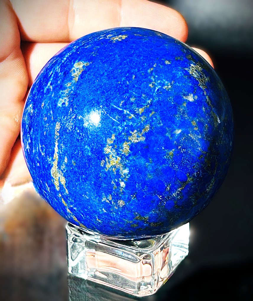 Premium Lapis Lazuli Sphere Jewelry-grade quality from an old deposit - Ø 71mm- 534 g - (1) #3.2