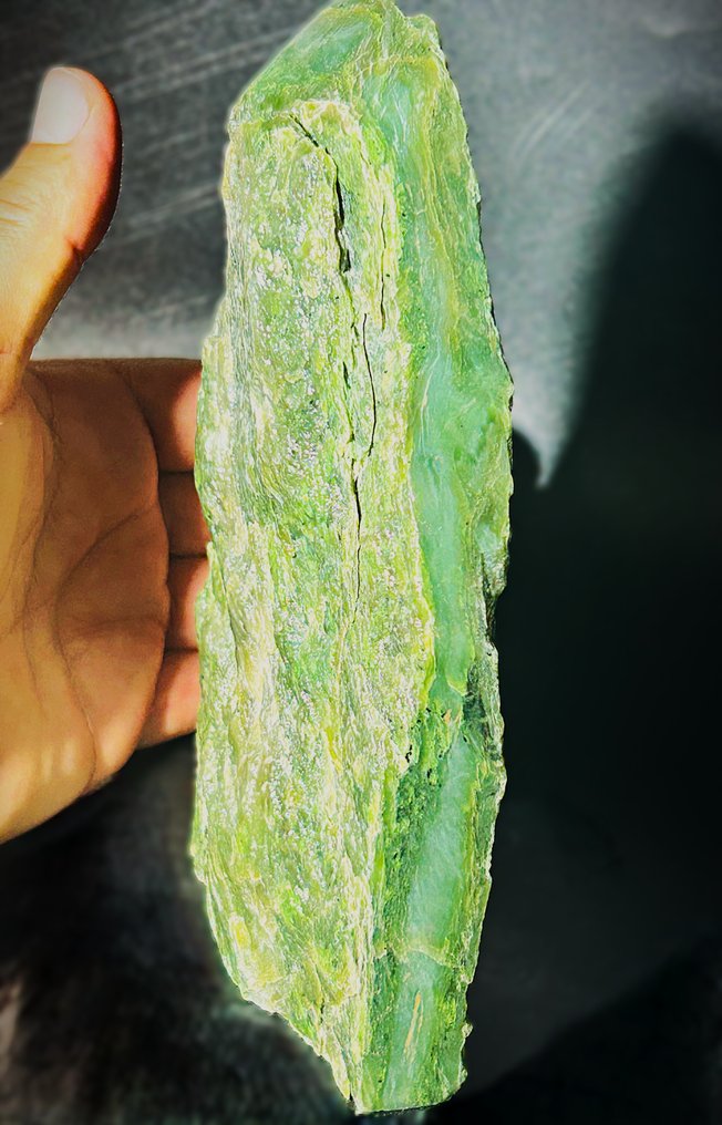 高级软玉板——正反面原始,边缘抛光 高品质天然玉展示石 - 高度: 167 mm - 闊度: 98 mm- 1028 g - (1) #3.2