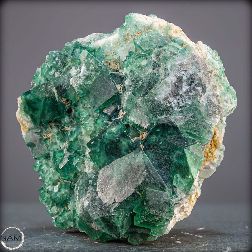 独特的萤石簇 晶莹剔透的祖母绿之美- 1796.42 g #2.1