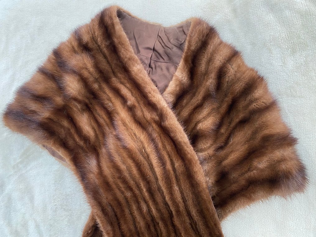 Artisan Furrier - 披肩（披巾） #1.0