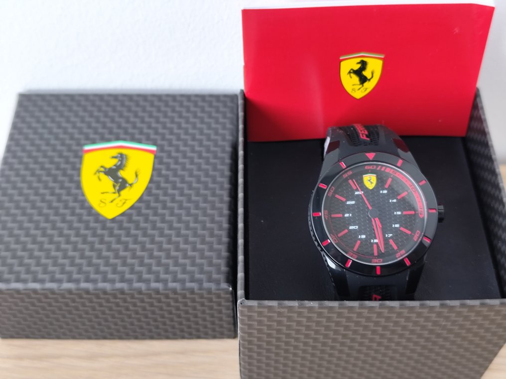 Watch - Ferrari - Scuderia Ferrari - 2021 #1.0