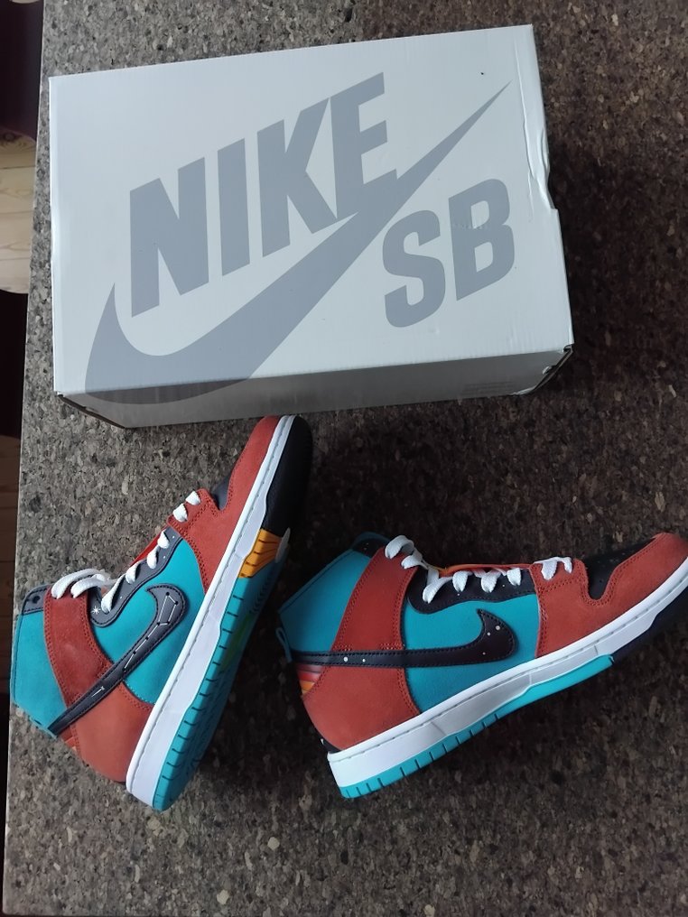 Nike - Dunk High SB - Sneakers - Size: EU 43 - New with tags #1.0