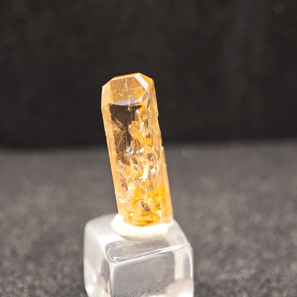 5,75 ct Perfekt terminert Imperial Topaz-krystall- 1.15 g #3.2