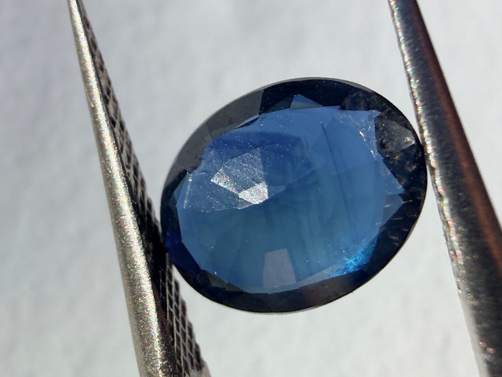 Bleu Saphir  - 2.61 ct - Antwerp Laboratory for Gemstone Testing (ALGT) - Aucun traitement #2.1